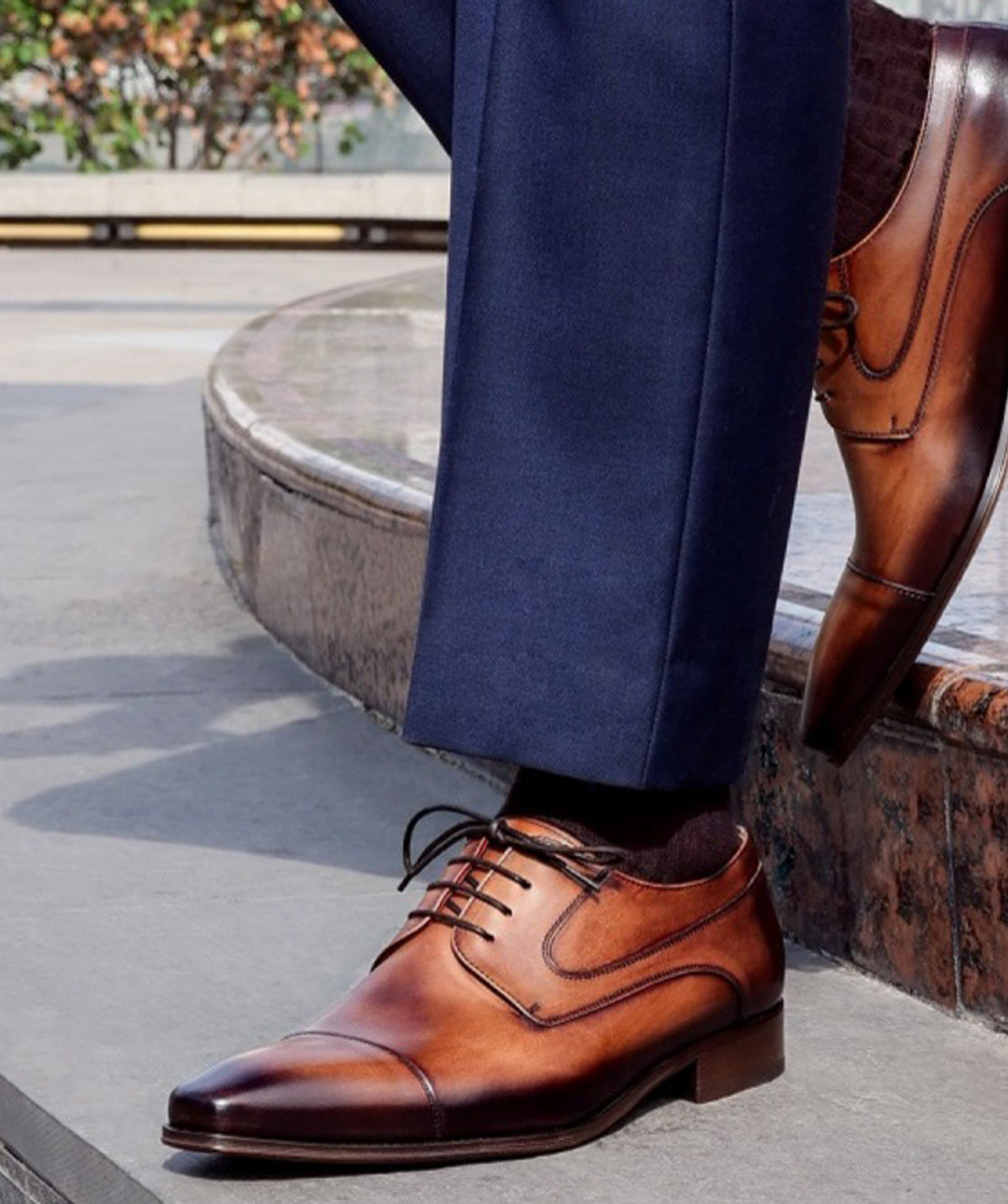 Derby NEIVA Patinated Brown