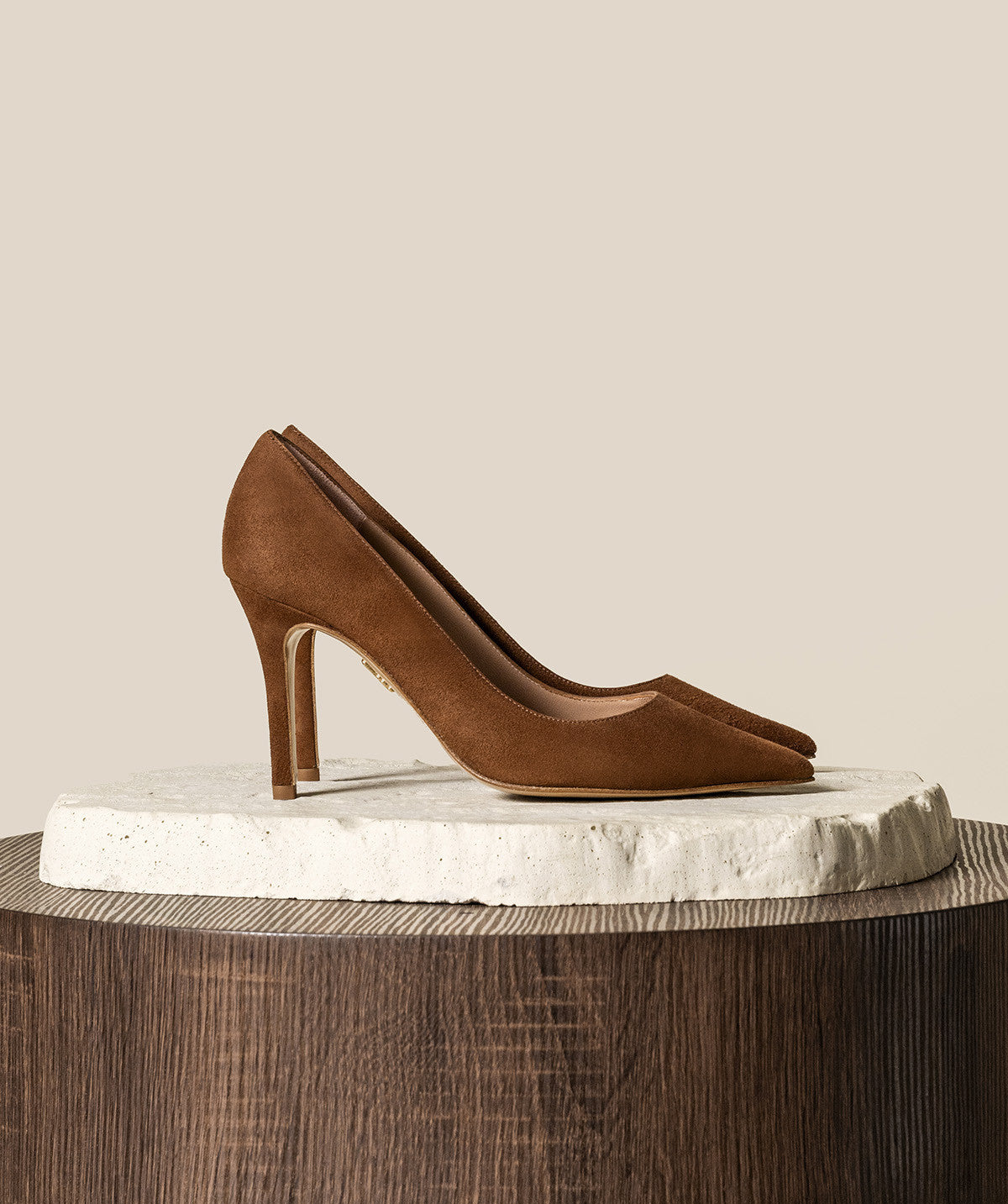 MANON Imperial pumps