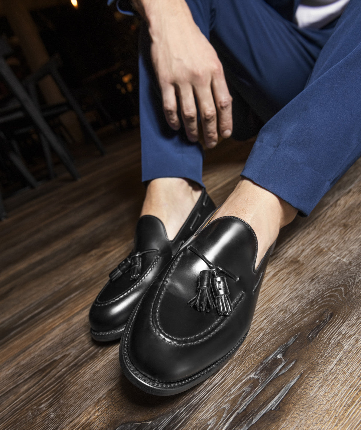 AXTON Black Moccasin