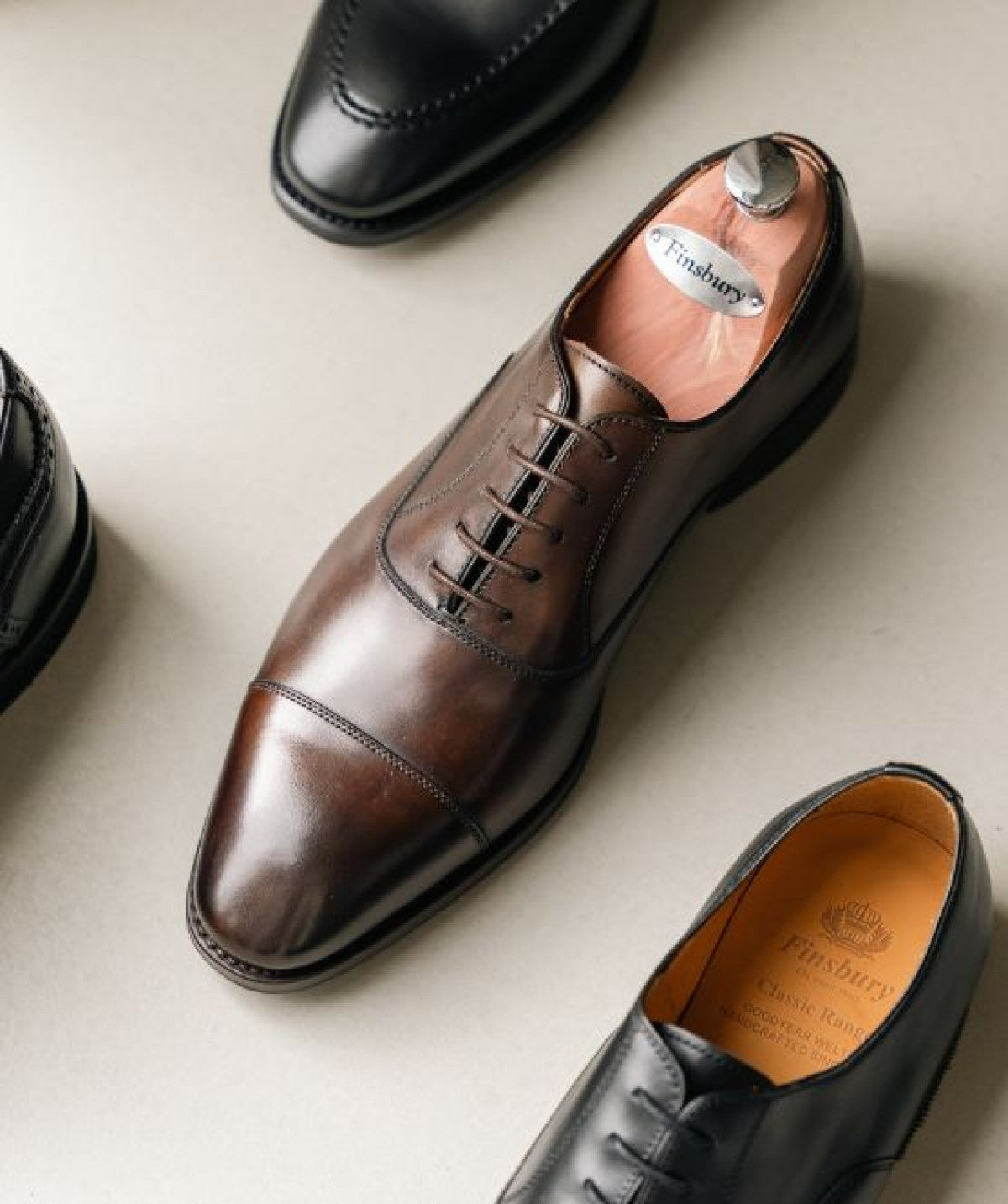 Richelieu CONSUL Noyer Patiné (nouvelle forme)