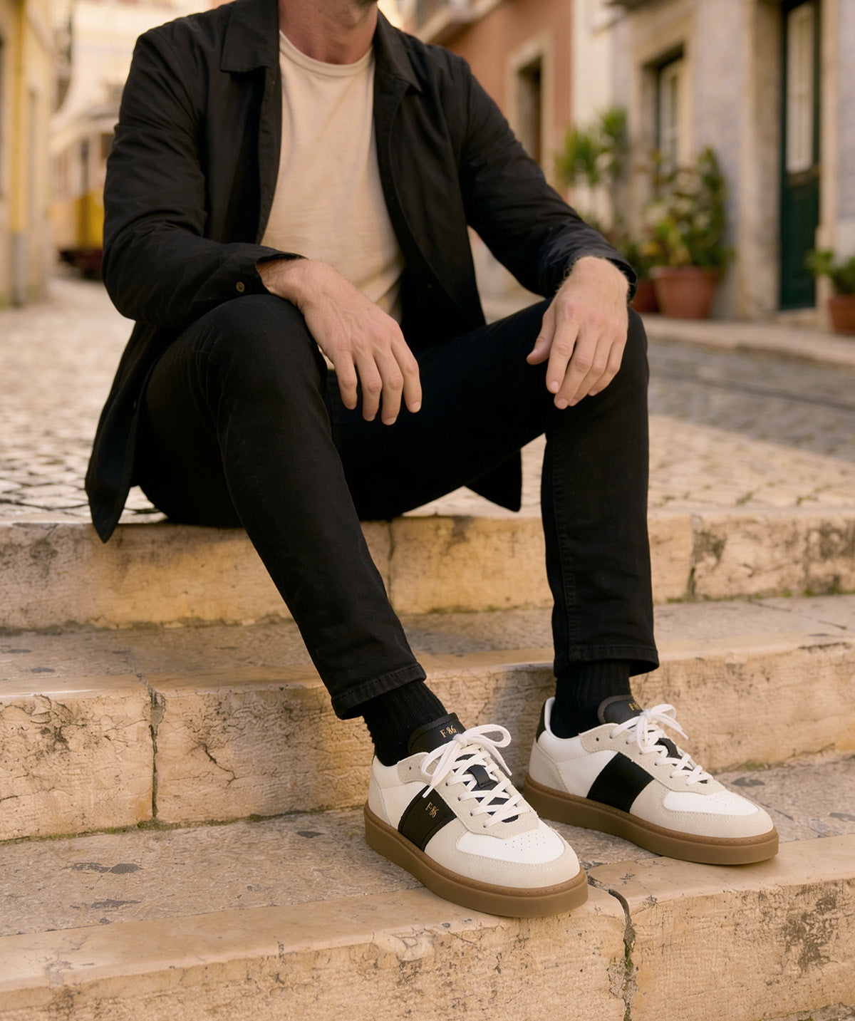 ALEXIS Black and White Sneakers