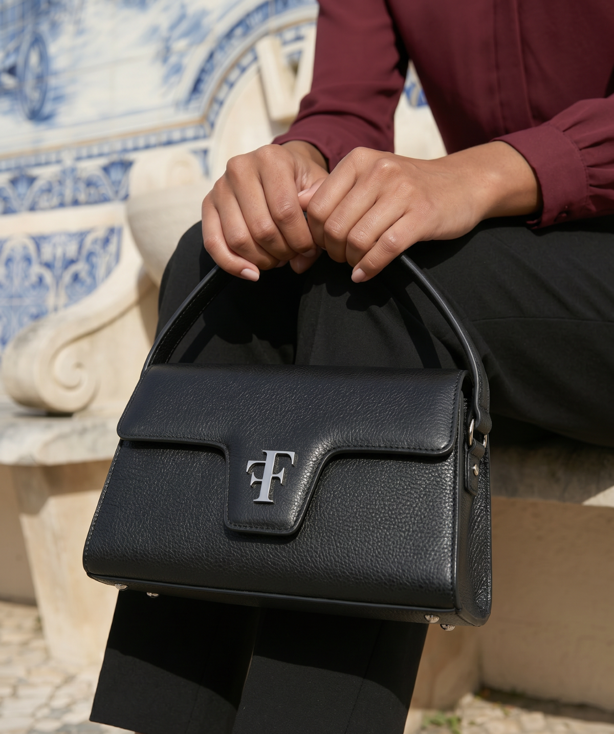 FF23 Grainy Black Bag