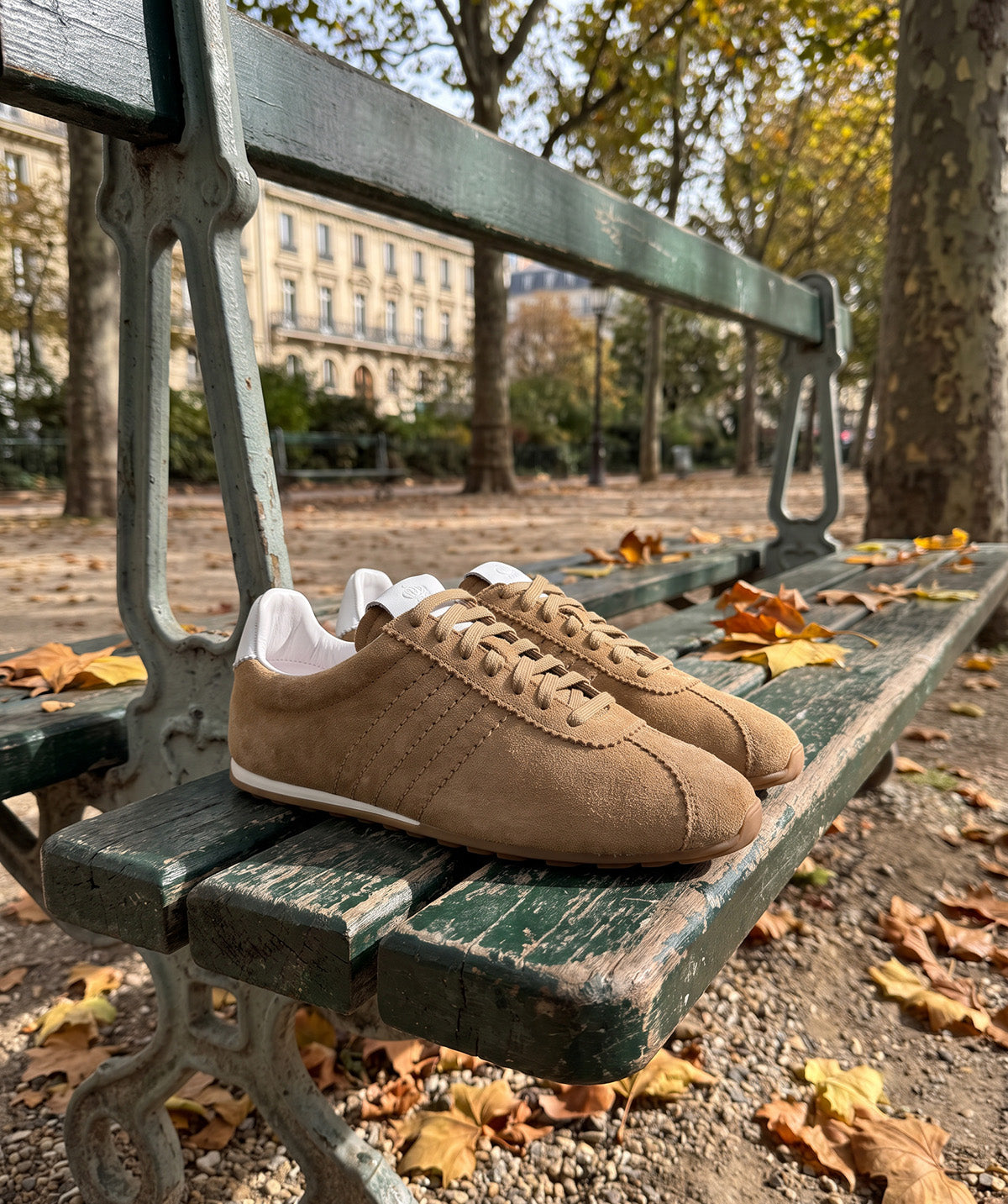 ÉLÉNA Beige Sneakers