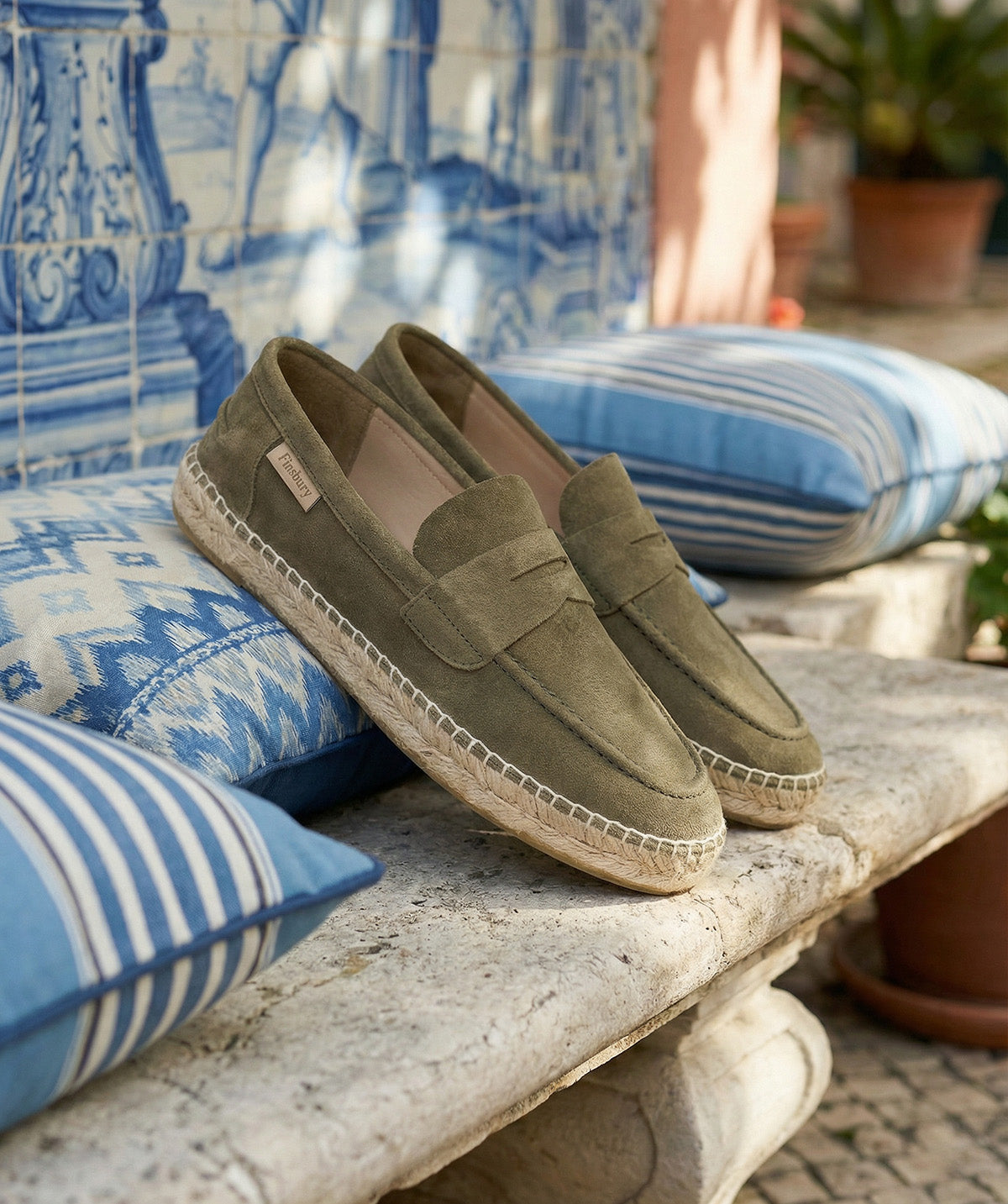 NEVADA Suede Olive Loafers