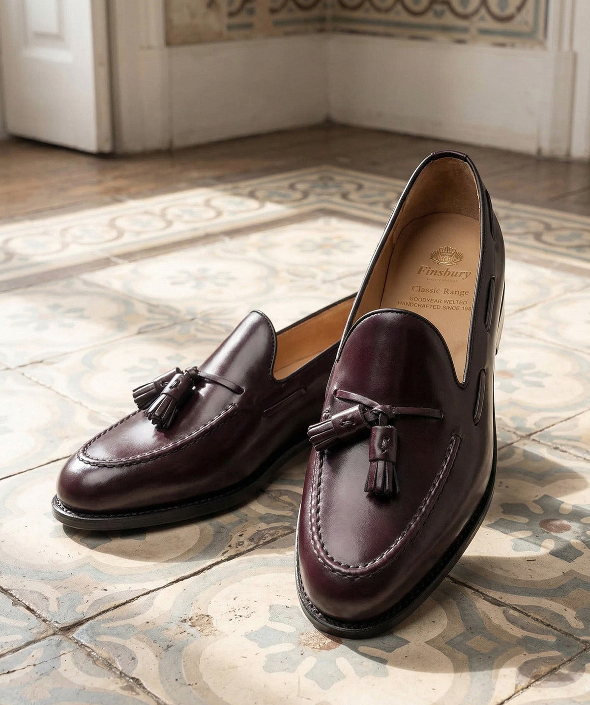 OLDEN Burgundy Smooth Loafer
