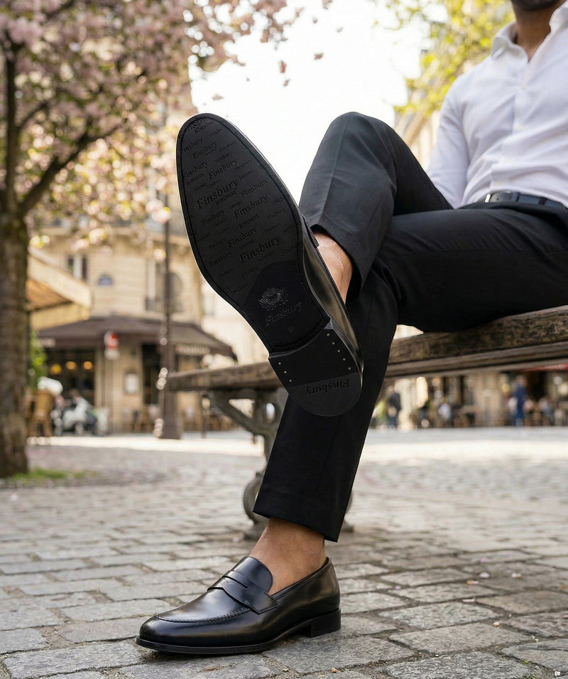 Black LUTON Loafer