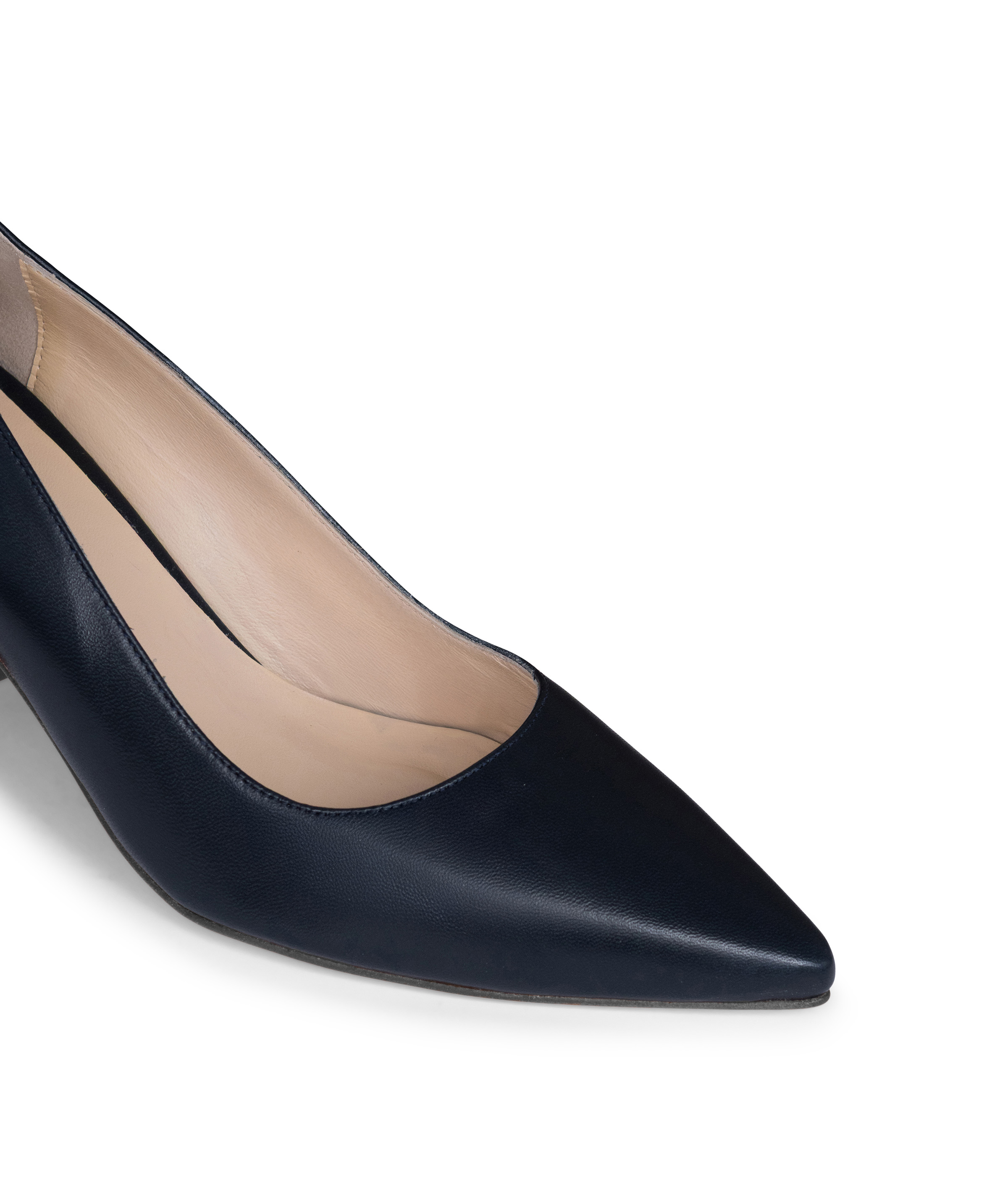 ANABEL Navy Pumps