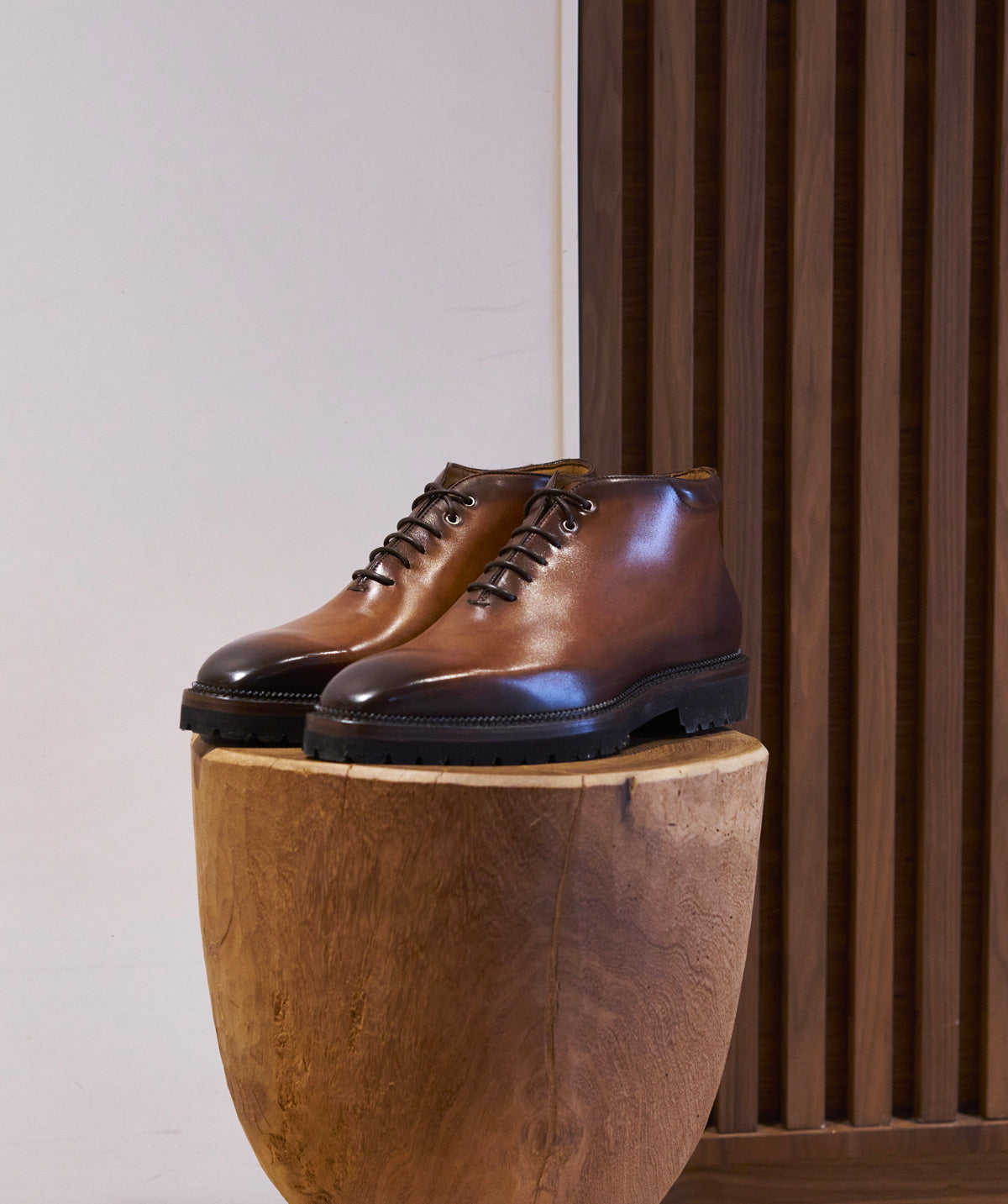 EMILIO Patinated Brown Ankle Boots